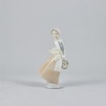 1562 9372 FIGURINE